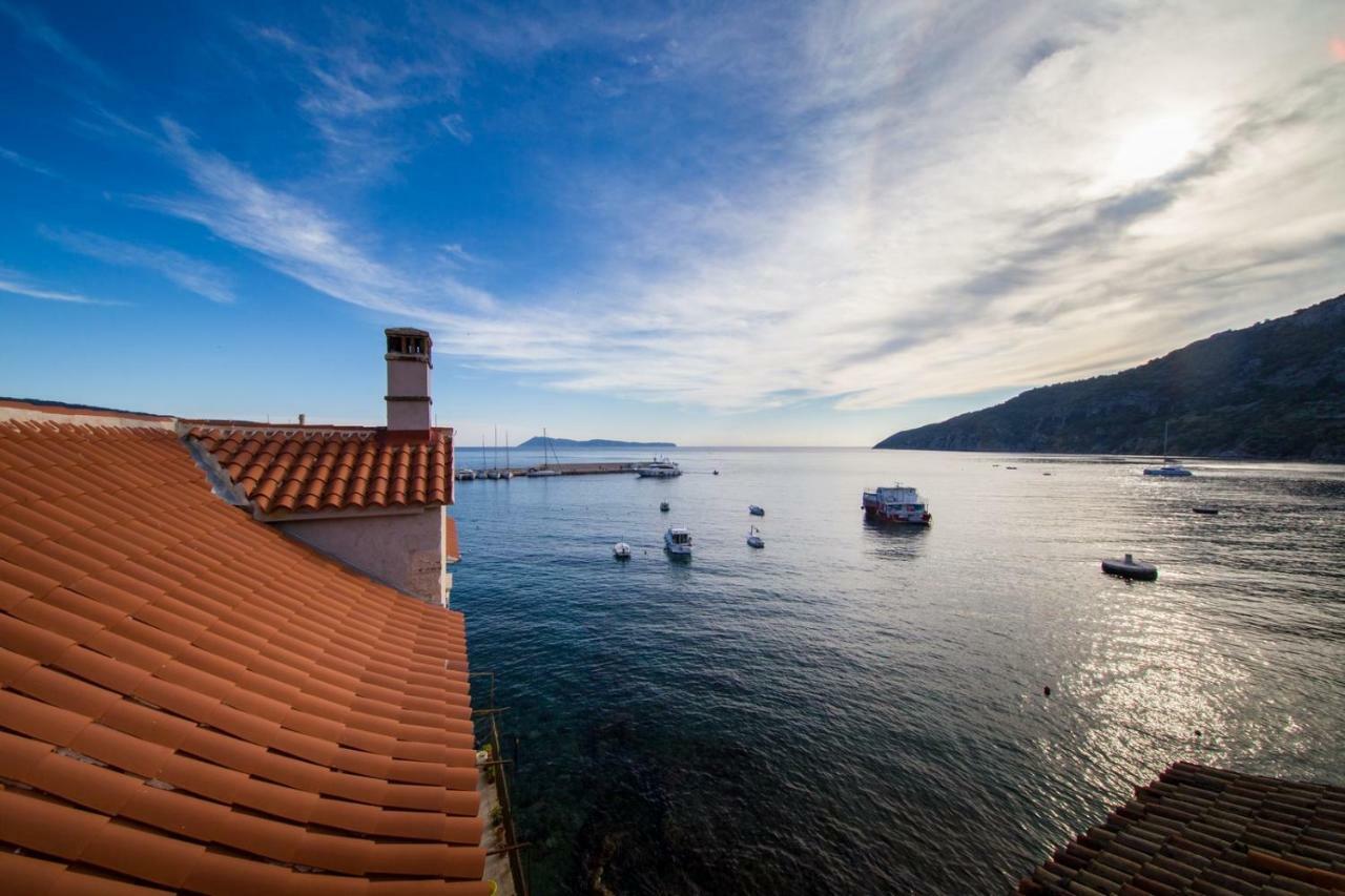 Villa Martina Комижа Экстерьер фото